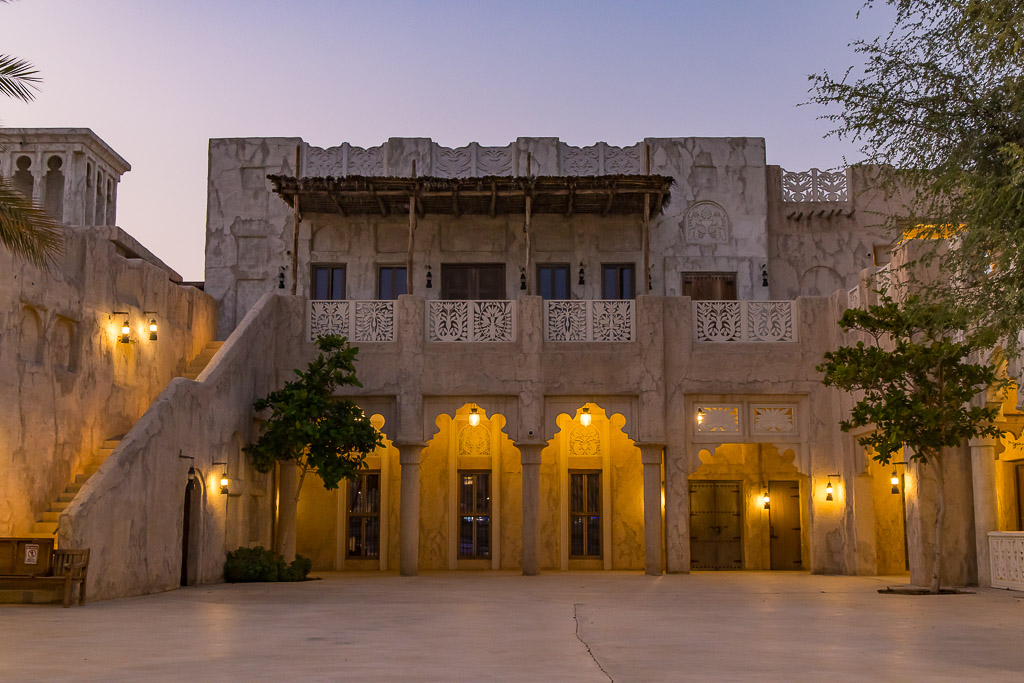 Abends in der Altstadt Dubais