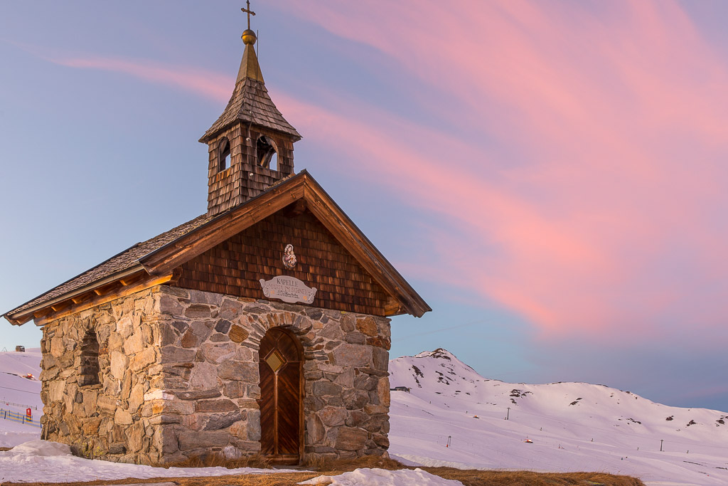 Wolkensteinerkapelle im Abendlicht