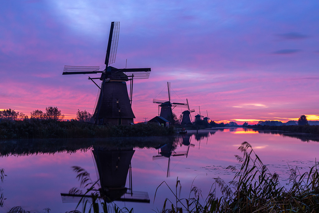 Sonnenaufgang am KInderdijk