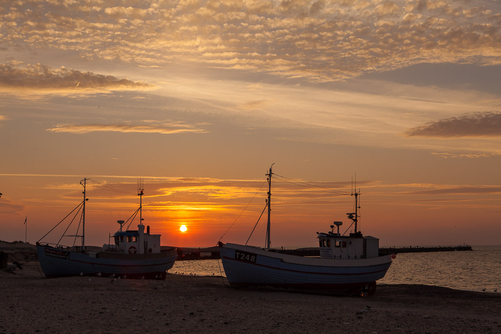 Sunset am Hafen Vorupör
