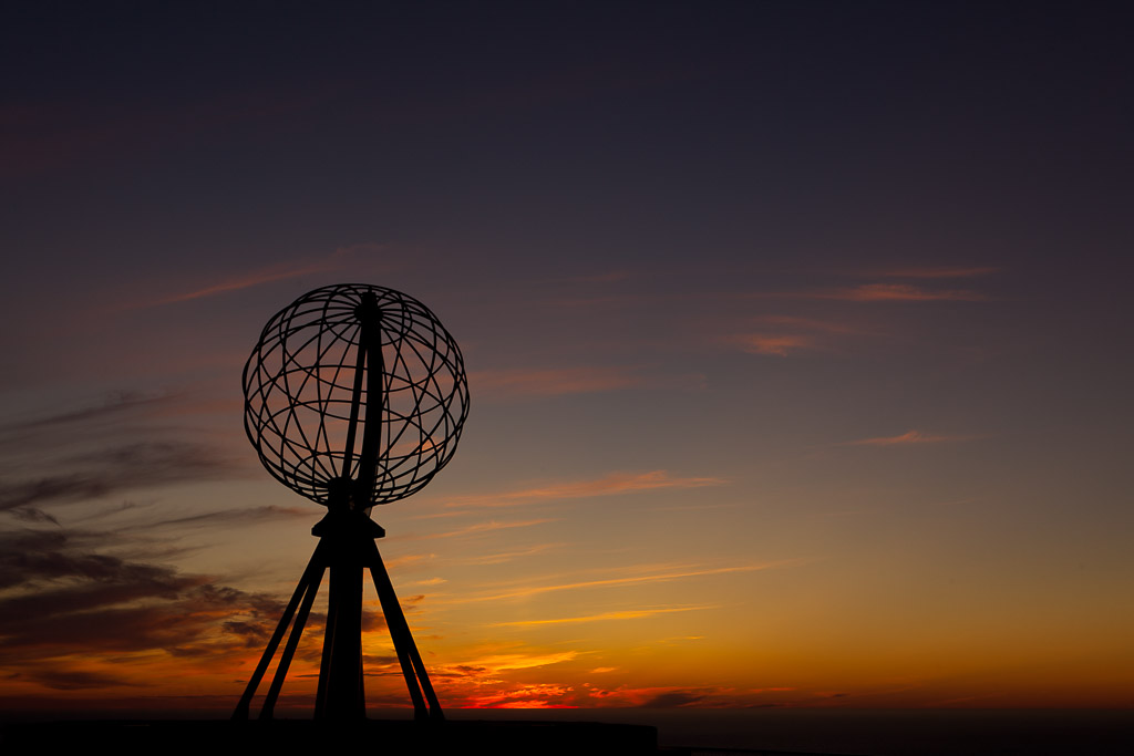 Stimmungsvoller Sonnenuntergang am Nordkapp