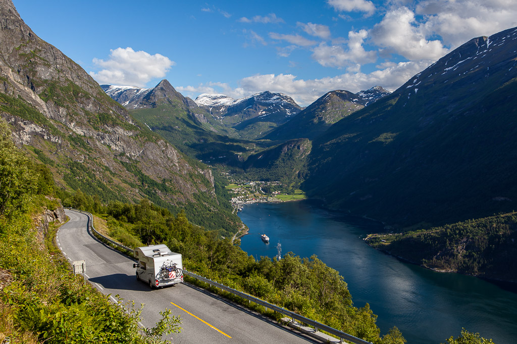 Panorama des Geirangerfjords vom Ornevejen