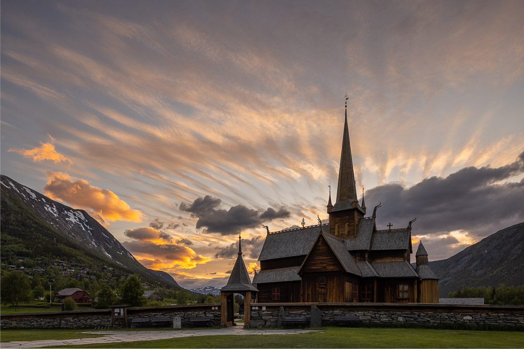 Stabkirche Lom