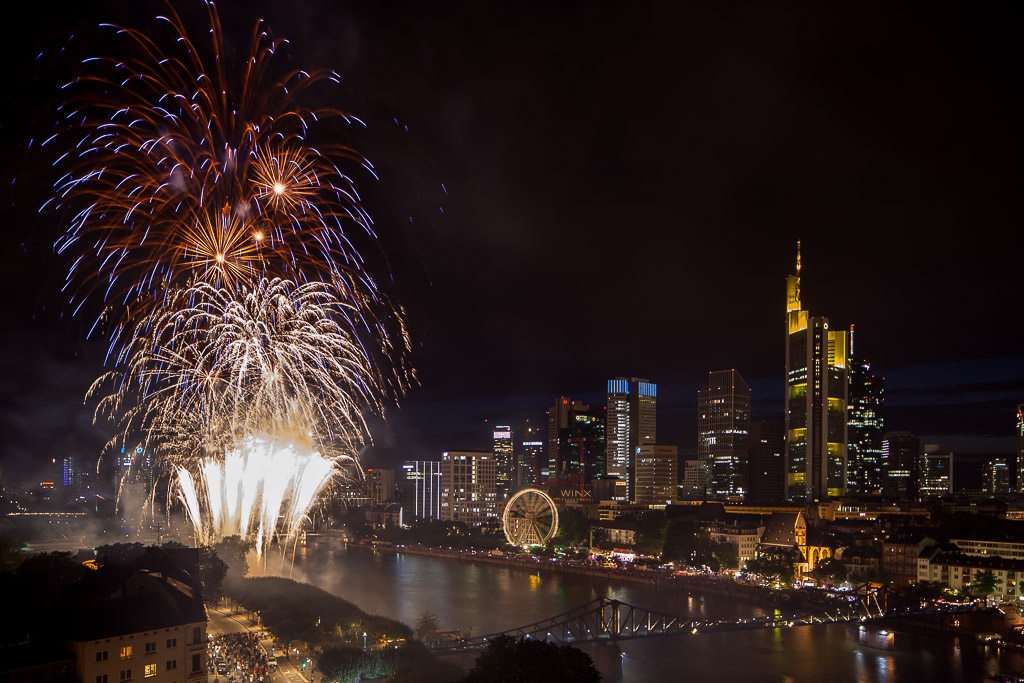 Mainfest Feuerwerk in Frankfurt