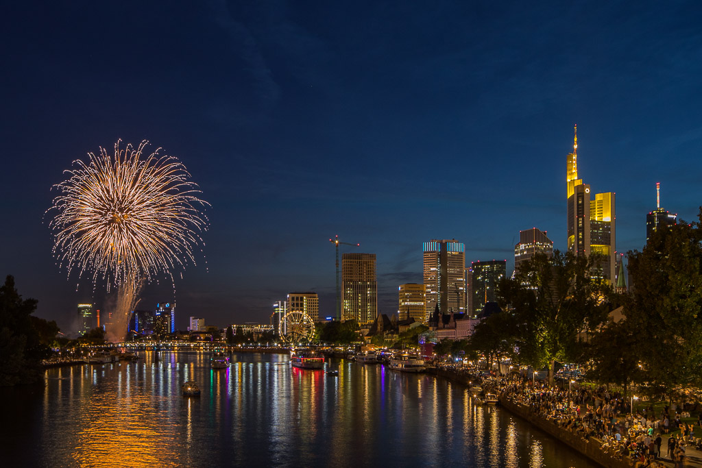 Feuerwerk zum Mainfest