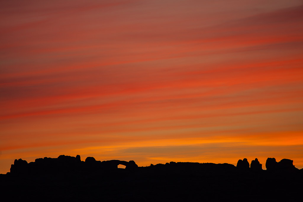 Sonnenaufgan an den Courthouse Towers, Arches NP